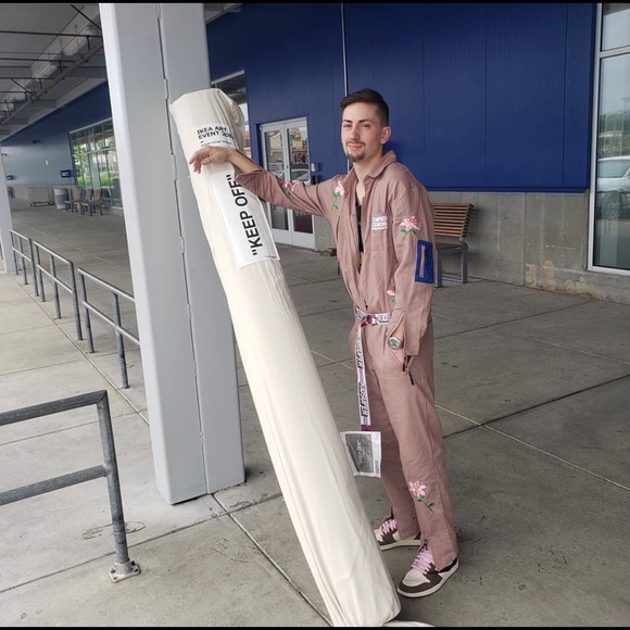 Meet your Posher, Mac Payfirst - Picture 3 of 5